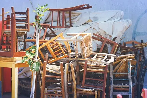 Furniture-Removal--in-Oakland-Florida-furniture-removal-oakland-florida.jpg-image